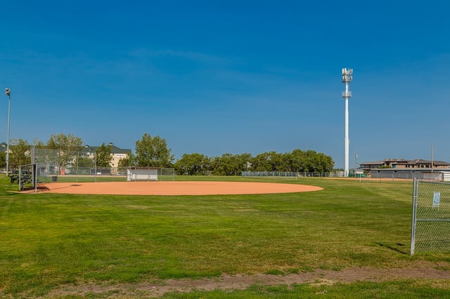 Kilburn Park 2