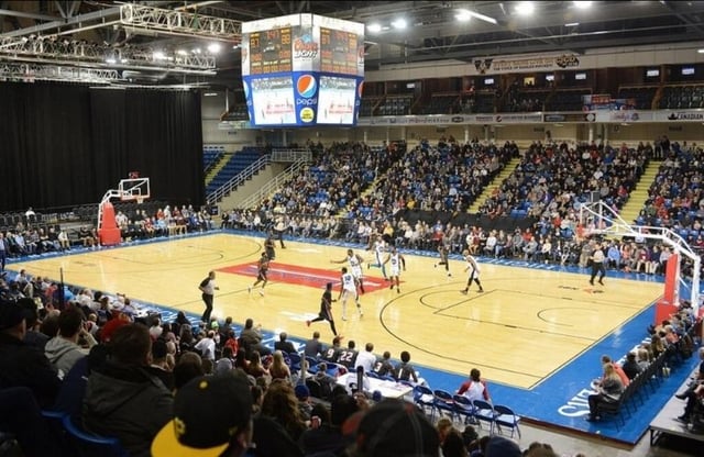 centre 200 cape breton basketball court.jpg