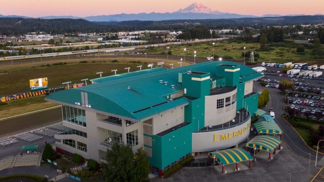 EmeraldDownsSideBuilding-1024x576.jpg