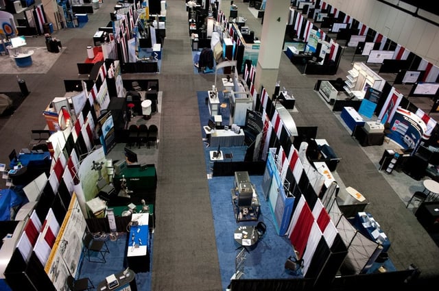 exhibit-hall-tradeshow.jpg