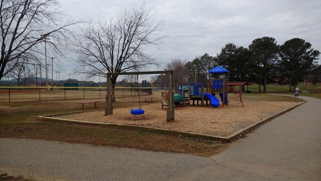 Hamilton Crossing Park4