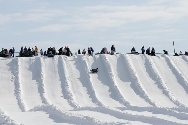 AvalancheExpress Snowtubing3