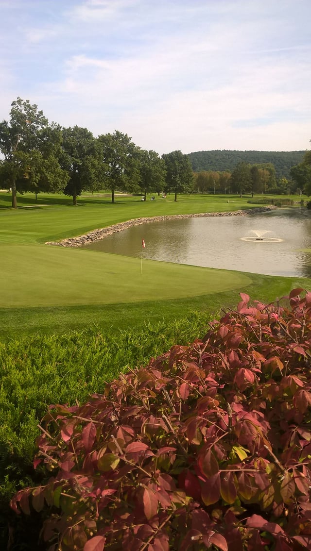 En-Joie Golf Club 2