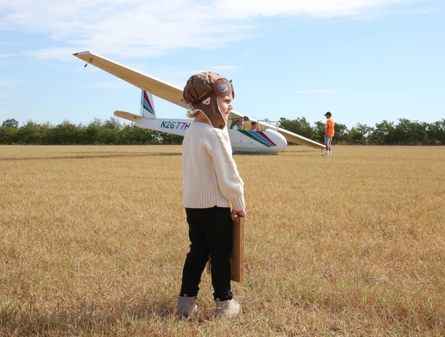 Bermuda High Soaring School 6