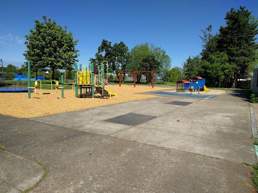 Trainsong Skatepark 3