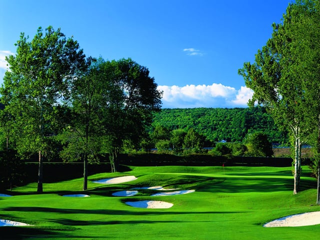 En-Joie Golf Club 5