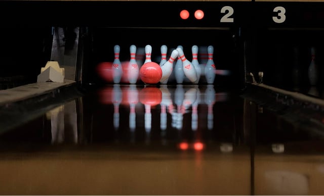 Meadowood Lanes, Restaurant & Lounge8