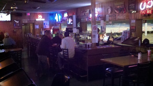 Meadowood Lanes, Restaurant & Lounge4