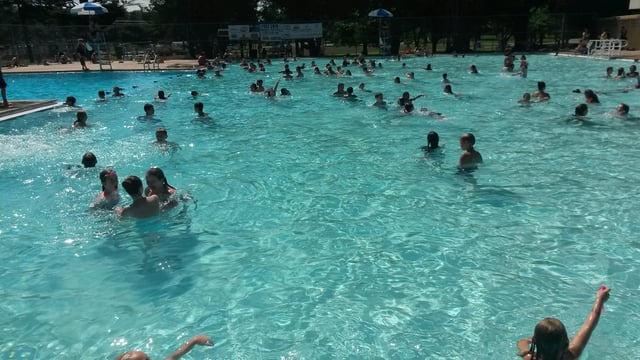 Vandehey Waters Outdoor Aquatic Center2