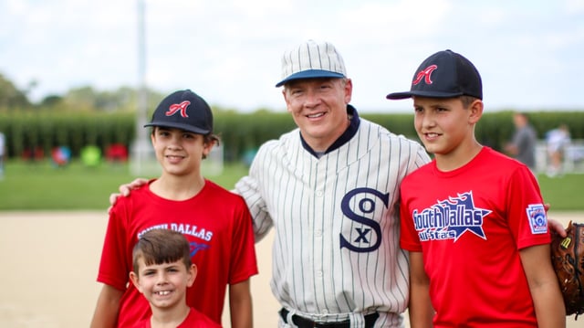 field-of-dreams-movie-site-visitors