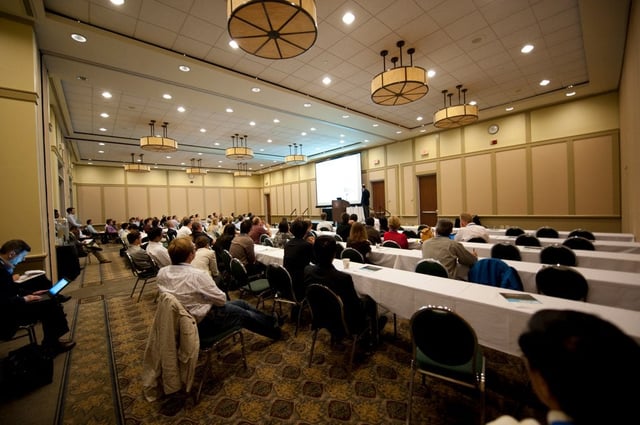 jr-ballroom-classroom-with-linen-on-tables.jpg