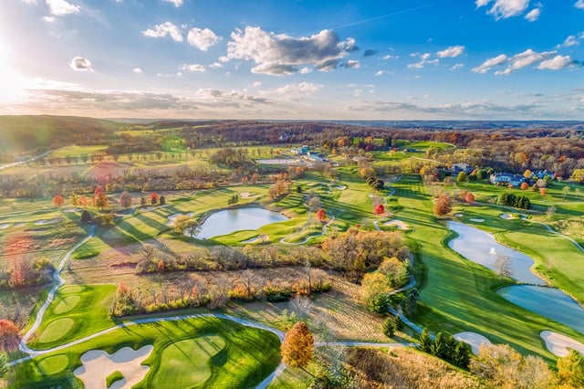 Hayfields Country Club