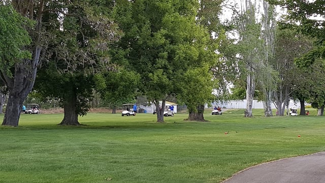 Mt. Adams Country Club and Golf Course 6