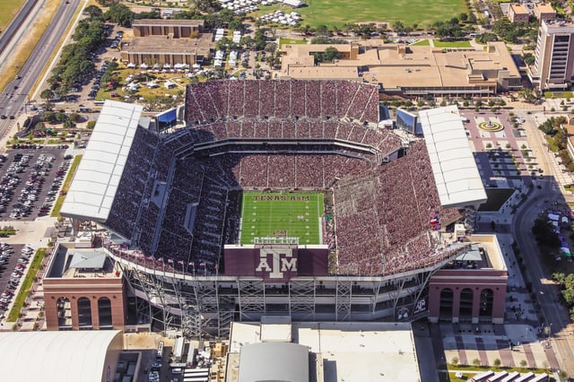 Kyle Field (3) .jpg