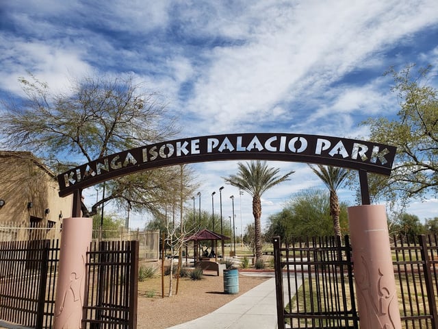 Kianga Isoke Palacio Park6