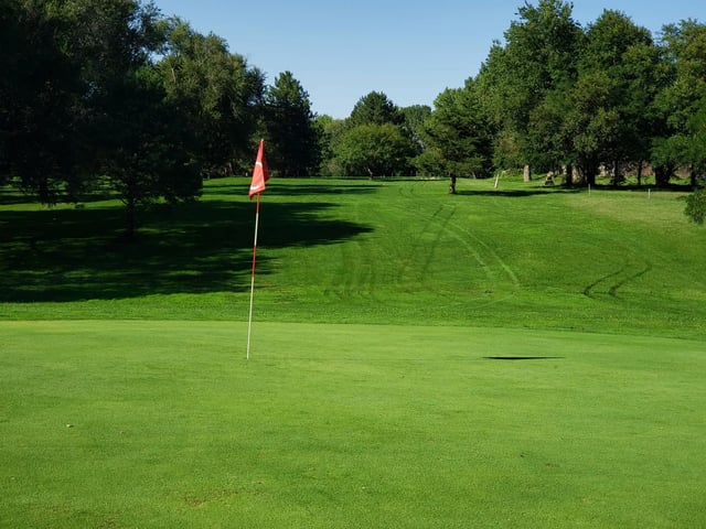 Pine lake Golf and Tennis Club 7