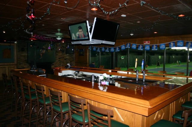 Schaumburg Tennis Plus 2