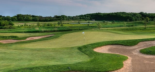 ThunderHawk Golf Club 2
