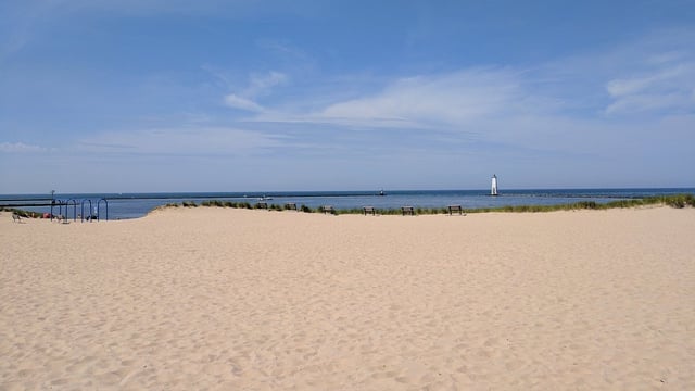 Frankfort Public Beach and Playground 3