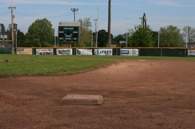 Dubl-R Fields at Riverbend Park3