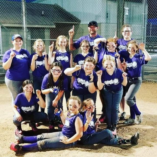 2018 Girls 9&10 Softball Champions.JPG