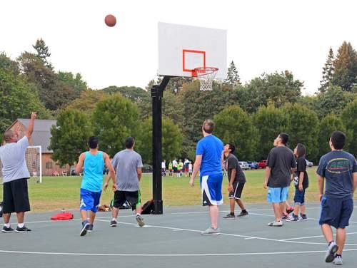 Williamsport's Memorial Park basketball court ready for playtime