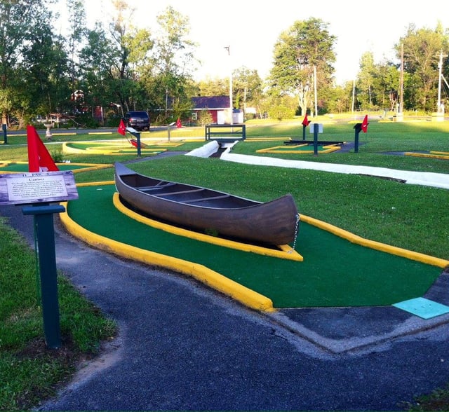 Friendly Putt Putt5