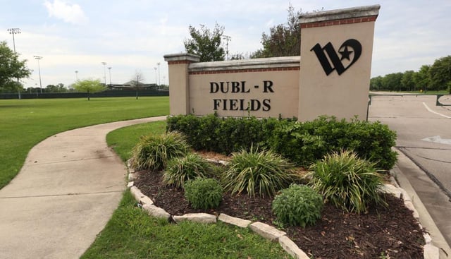 Dubl-R Fields at Riverbend Park5