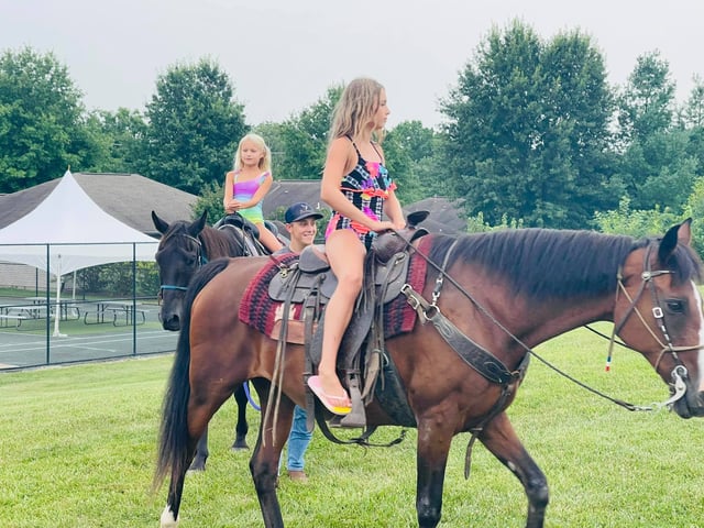 Wilson's Beach and Tennis Club 3