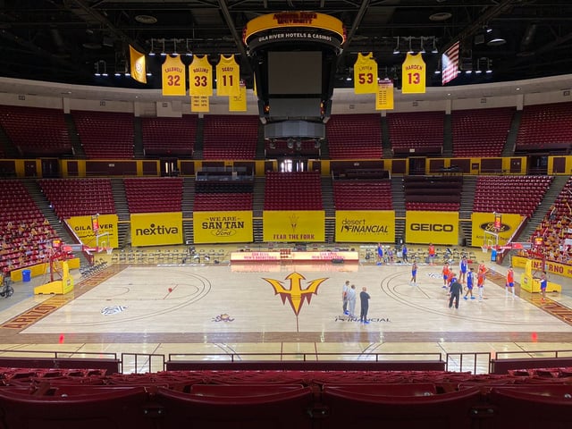 desert financial arena 6