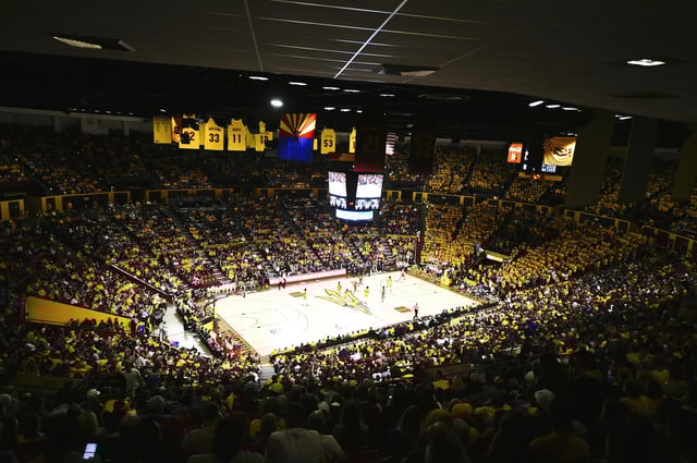 desert financial arena 2