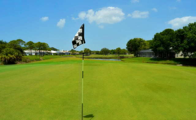 The Meadows Country Club4