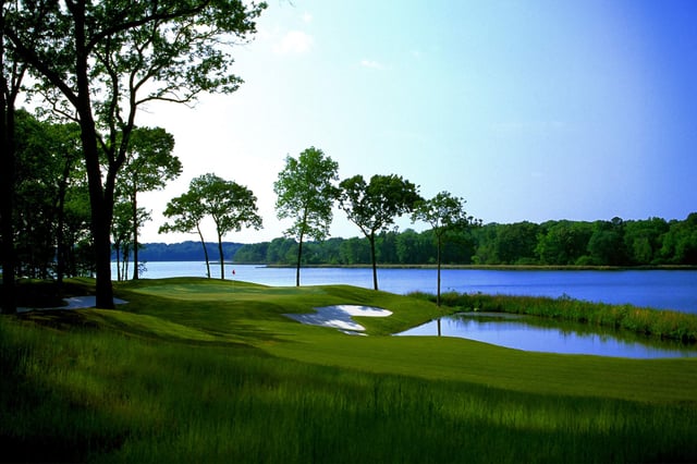 Cascades Country Club12