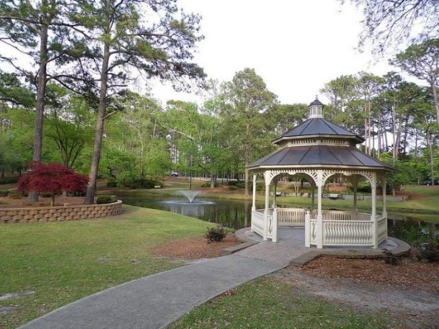 Hugh-Macrae-Park-e1468978399530