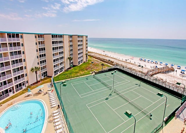 Pensacola Racquet Club 3