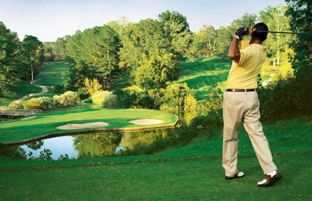 Golden Horseshoe Golf Club 2