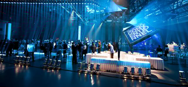 Centre-CongresQuebec-15ans-CubeBleu-WEB.jpg