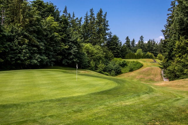 Harbour Pointe Golf Course4