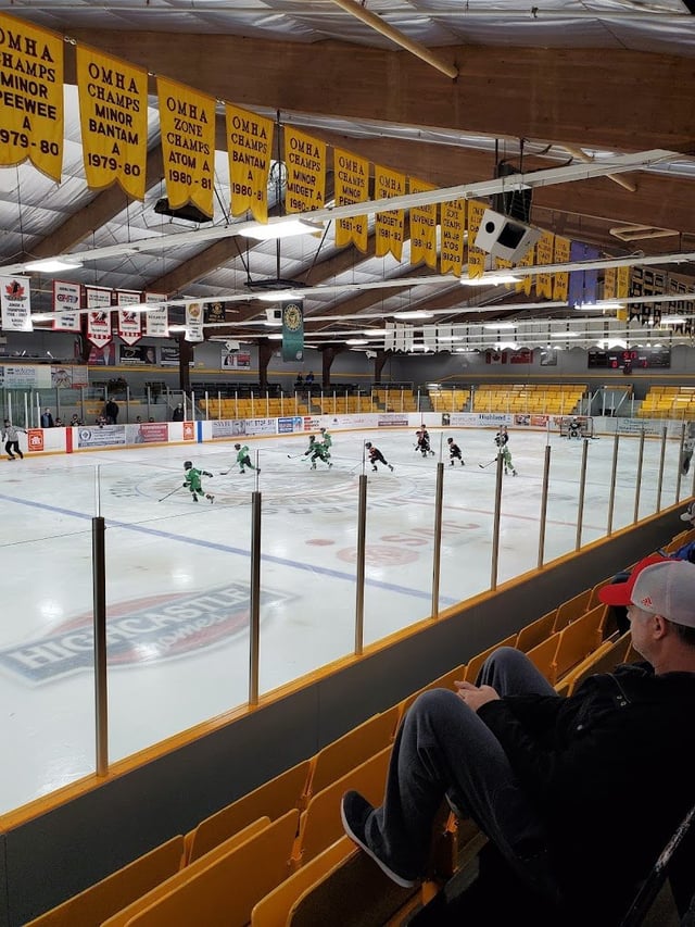 aurora community centre ontario ice rink.jpg