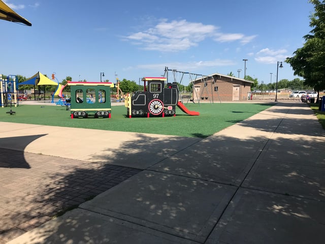 River's Edge Park 5