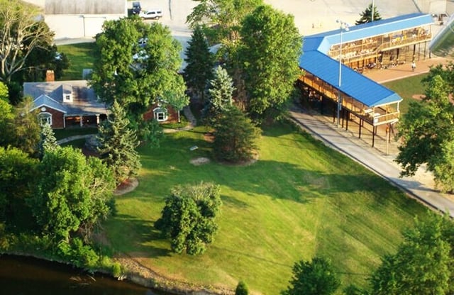 Flash Baseball Complex