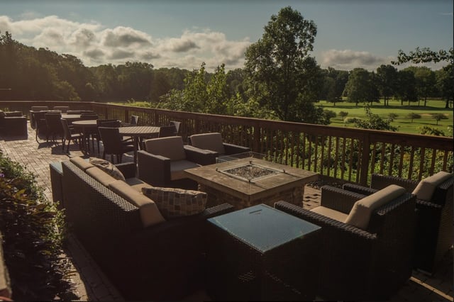Columbia Hills Country Club 8