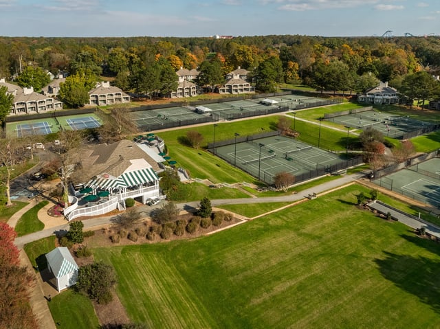 Tennis