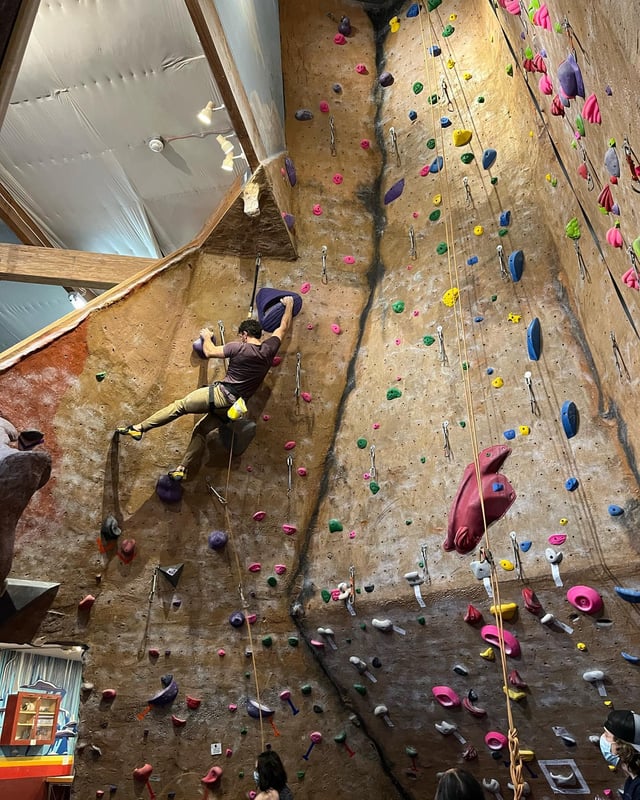Stoneworks Climbing Gym2