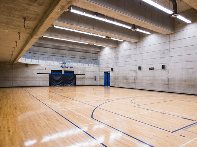 toronto metropolitan university gym. .jpg