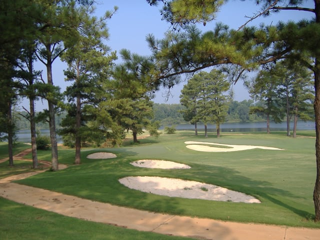 552941_5b250419a6b74d28a4b739c9400aa1a4