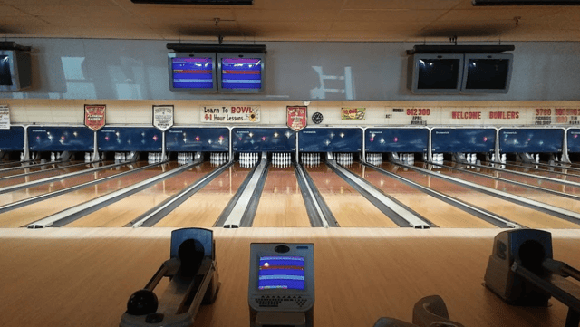 colonial lanes 6