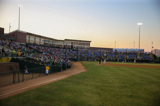 Stadium 1