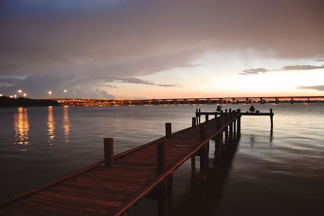 john_paul_jones_park_dock_Lake Ray Hubbard