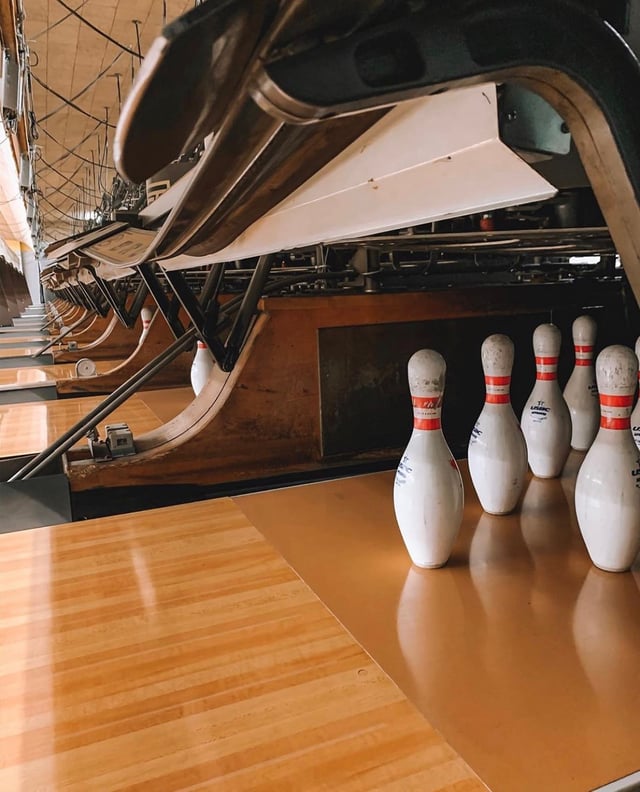 Sunshine Lanes